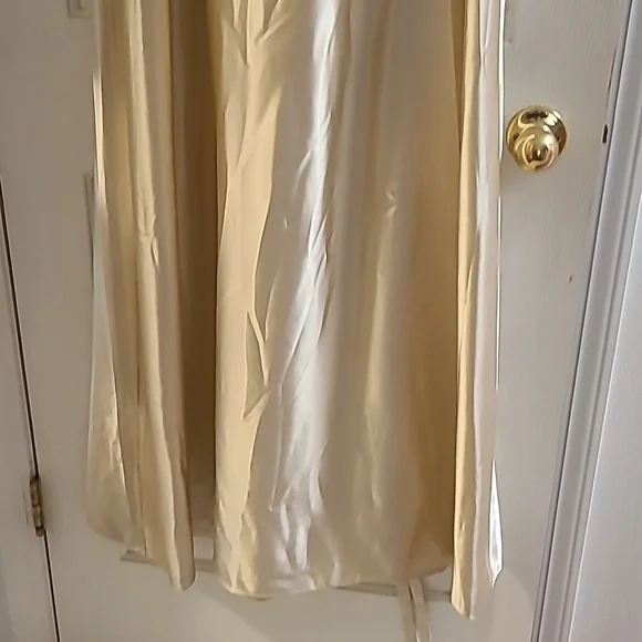 Women's formal cream dress sz 12 - Picture 2 of 8